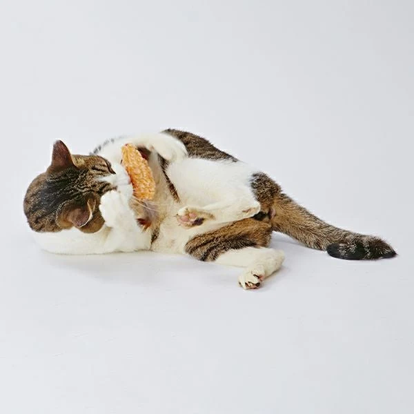 Petio” Moja-Moja" Shaggy Mouse Toy with Feather Tail - Image 3